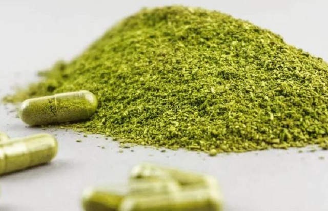 hromádka kratomu